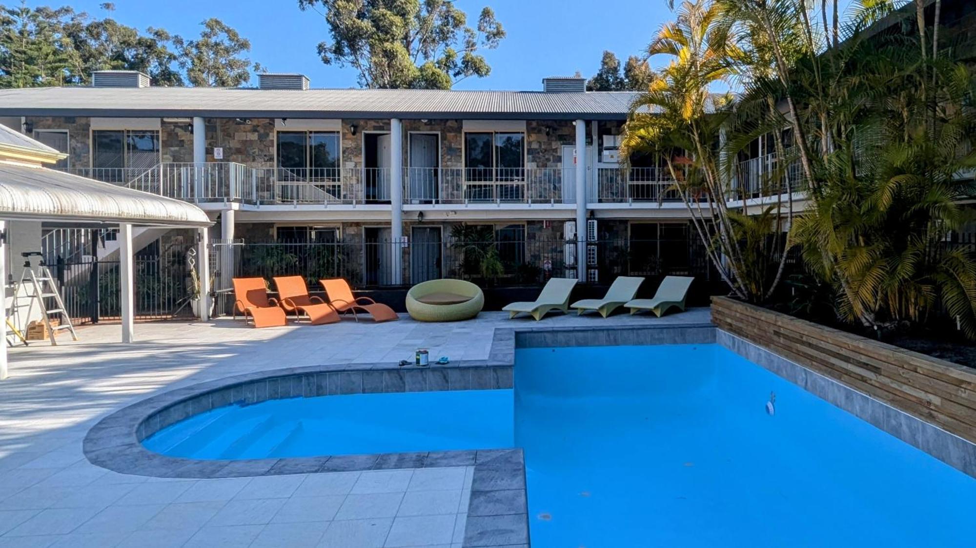 The Swan Valley Hotel Henley Brook エクステリア 写真