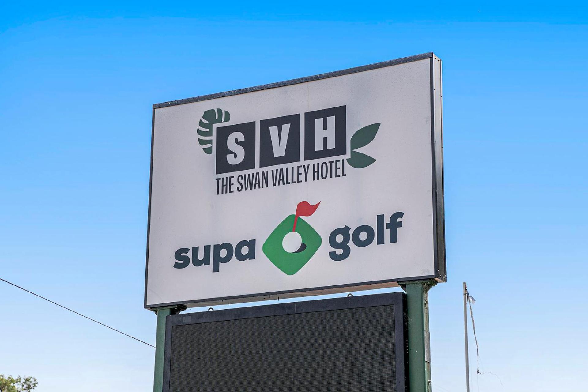 The Swan Valley Hotel Henley Brook エクステリア 写真